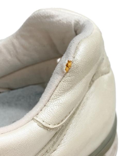 NEW BALANCE（ニューバランス）NEW BALANCE (ニューバランス) ローカットスニーカー ホワイト サイズ:UK8の古着・服飾アイテム