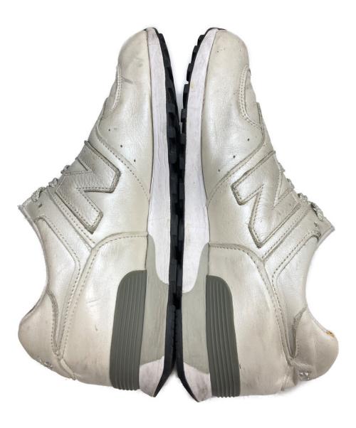 NEW BALANCE（ニューバランス）NEW BALANCE (ニューバランス) ローカットスニーカー ホワイト サイズ:UK8の古着・服飾アイテム