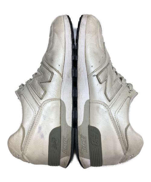 NEW BALANCE（ニューバランス）NEW BALANCE (ニューバランス) ローカットスニーカー ホワイト サイズ:UK8の古着・服飾アイテム