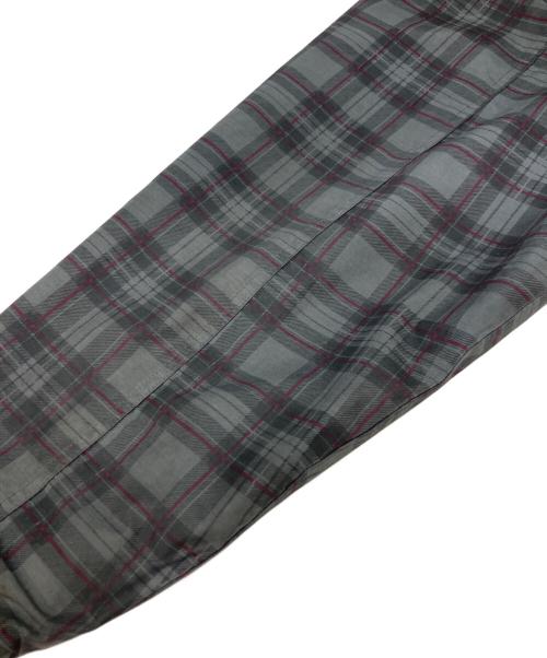 Quiksilver（クイックシルバー）Quiksilver (クイックシルバー) チェックスタンドカラージャケット グレー サイズ:Mの古着・服飾アイテム