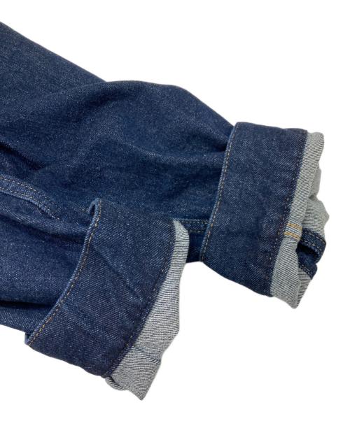 La boutique BonBon（ラブティックボンボン）La boutique BonBon (ラブティックボンボン) メタル釦クロップドGジャン インディゴ サイズ:FREEの古着・服飾アイテム