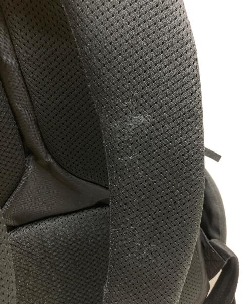 Incase（インケース）Incase (インケース) ICON Slim Backpack ブラックの古着・服飾アイテム