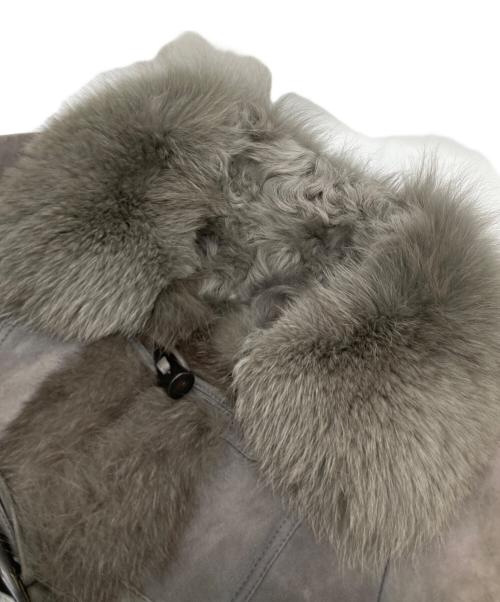 GRACE CONTINENTAL（（グレースコンチネンタル）GRACE CONTINENTAL (（グレースコンチネンタル) ムートンフォックスファーコート グレー サイズ:36の古着・服飾アイテム