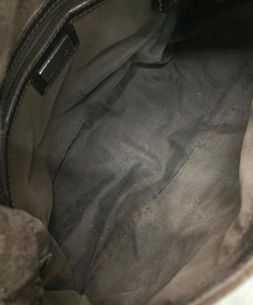 FENDI（フェンディ）FENDI (フェンディ) スウェードショルダーバッグ ブラウンの古着・服飾アイテム