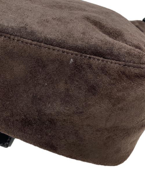 FENDI（フェンディ）FENDI (フェンディ) スウェードショルダーバッグ ブラウンの古着・服飾アイテム