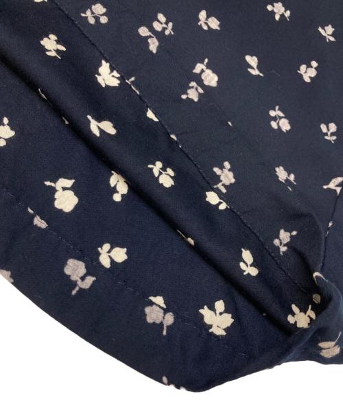 COMME des GARCONS COMME des GARCONS（コムデギャルソン コムデギャルソン）COMME des GARCONS COMME des GARCONS (コムデギャルソン コムデギャルソン) 丸襟総柄レーヨンワンピース ネイビー サイズ:XSの古着・服飾アイテム