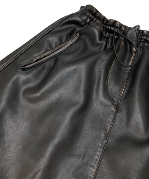 DIESEL（ディーゼル）DIESEL (ディーゼル) フェイクレザースカート ブラック サイズ:38の古着・服飾アイテム