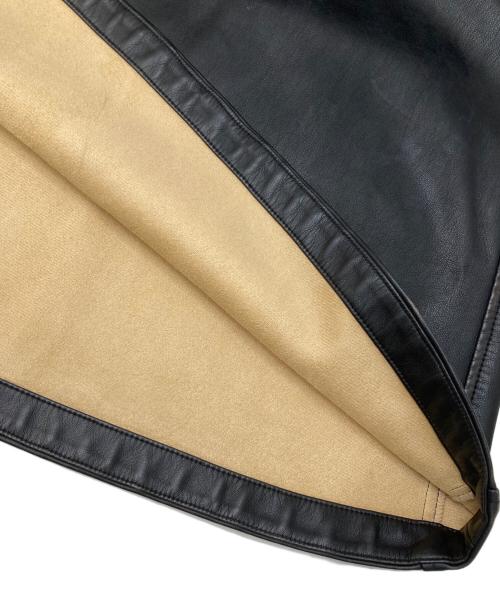 DIESEL（ディーゼル）DIESEL (ディーゼル) フェイクレザースカート ブラック サイズ:38の古着・服飾アイテム