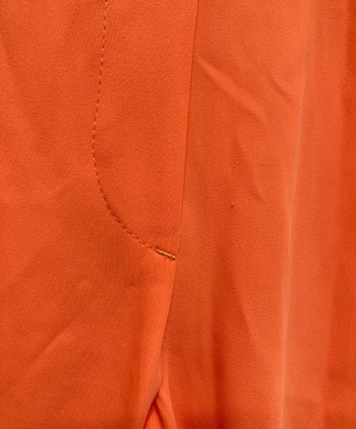 MM6 Maison Margiela（エムエムシックスメゾンマルジェラ）MM6 Maison Margiela (エムエムシックスメゾンマルジェラ) レーヨンテーパードパンツ オレンジ サイズ:40の古着・服飾アイテム