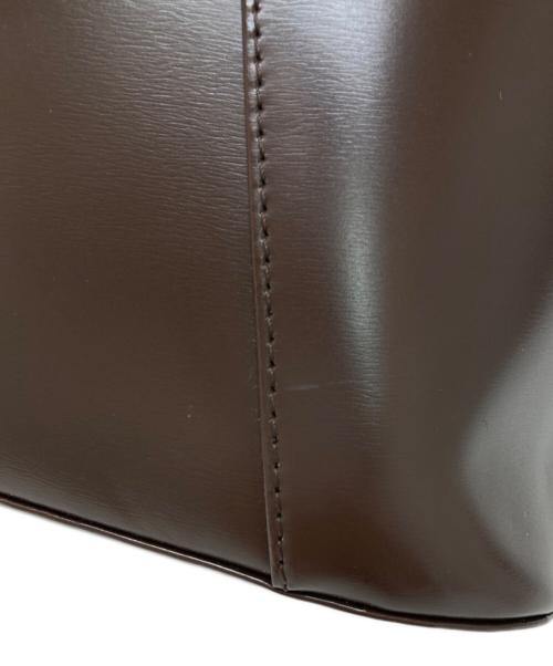 Yves Saint Laurent（イヴサンローラン）Yves Saint Laurent (イヴサンローラン) レザーショルダーバッグ ブラウンの古着・服飾アイテム