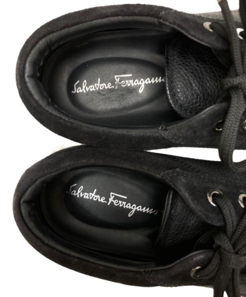 Salvatore Ferragamo（サルヴァトーレ フェラガモ）Salvatore Ferragamo (サルヴァトーレ フェラガモ) レザーローカットスニーカー ブラック サイズ:6 1/2   Mの古着・服飾アイテム