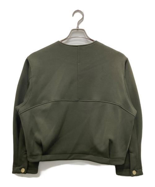 quaranciel（カランシエル）quaranciel (カランシエル) ダブルジャージー ノーカラー コンパクト ジャケット オリーブ サイズ:FREEの古着・服飾アイテム