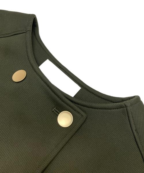 quaranciel（カランシエル）quaranciel (カランシエル) ダブルジャージー ノーカラー コンパクト ジャケット オリーブ サイズ:FREEの古着・服飾アイテム