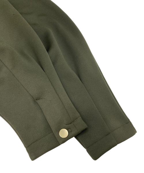 quaranciel（カランシエル）quaranciel (カランシエル) ダブルジャージー ノーカラー コンパクト ジャケット オリーブ サイズ:FREEの古着・服飾アイテム