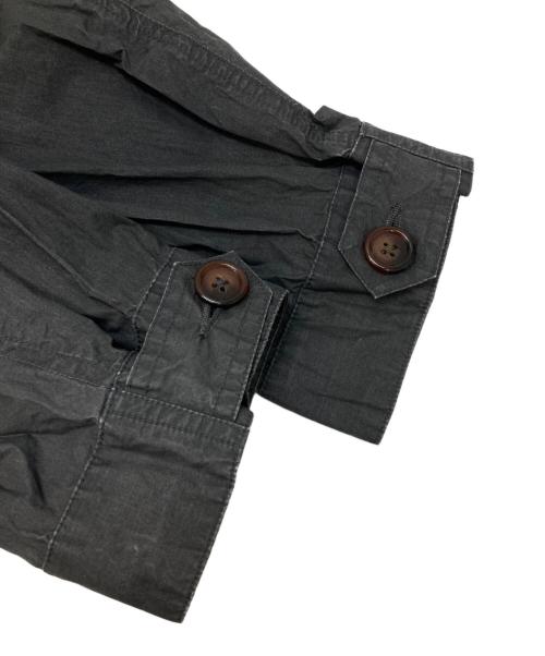 Universal Works（ユニバーサルワークス）Universal Works (ユニバーサルワークス) M-51 オイルド ワックスモッズコート グレー サイズ:Mの古着・服飾アイテム