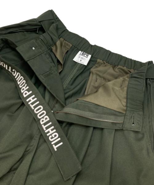 TIGHTBOOTH PRODUCTION（タイトブースプロダクション）TIGHTBOOTH PRODUCTION (タイトブースプロダクション) バギースラックス グリーン サイズ:Mの古着・服飾アイテム