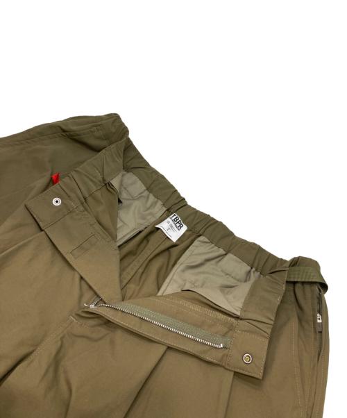 TIGHTBOOTH PRODUCTION（タイトブースプロダクション）TIGHTBOOTH PRODUCTION (タイトブースプロダクション) TECH TWILL CARGO PANTS ベージュ サイズ:Lの古着・服飾アイテム