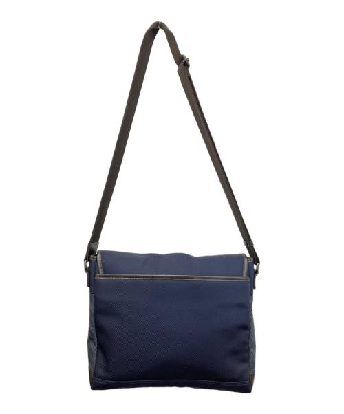 BURBERRY BLACK LABEL（バーバリーブラックレーベル）BURBERRY BLACK LABEL (バーバリーブラックレーベル) クロスボディ メッセンジャーバッグ ネイビーの古着・服飾アイテム