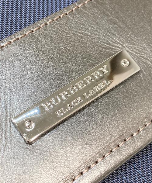 BURBERRY BLACK LABEL（バーバリーブラックレーベル）BURBERRY BLACK LABEL (バーバリーブラックレーベル) クロスボディ メッセンジャーバッグ ネイビーの古着・服飾アイテム