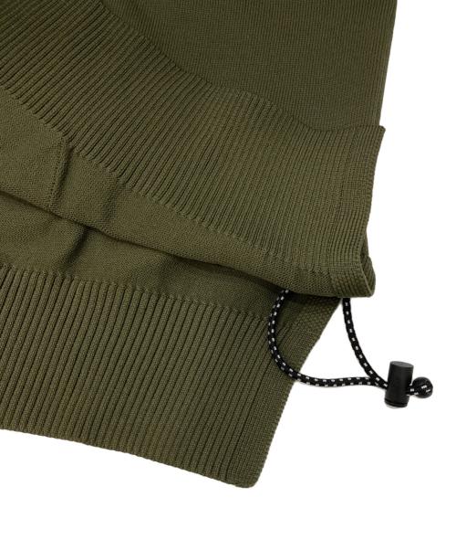 MASTER BUNNY EDITION（マスターバニーエディション）MASTER BUNNY EDITION (マスターバニーエディション) ゴルフウェア(トップス) オリーブ サイズ:4 未使用品の古着・服飾アイテム