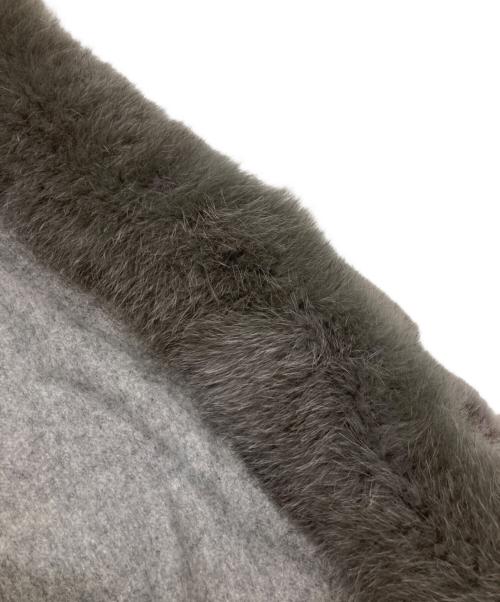 DAMA collection（ダーマコレクション）DAMA collection (ダーマコレクション) ファーカシミヤストール グレーの古着・服飾アイテム