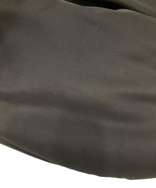 J1U by LA BELLE ETUDE（ジユウバイラベルエチュード）J1U by LA BELLE ETUDE (ジユウバイラベルエチュード) パッファーボリュームAラインミドルコート ブラック サイズ:FREEの古着・服飾アイテム