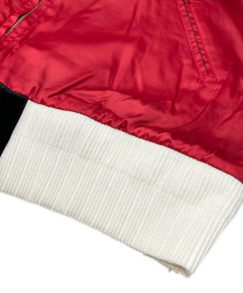 DARKR8M（ダークルーム）DARKR8M (ダークルーム) スーベニアオフィシャル ジャケット ブラック×レッド サイズ:XLの古着・服飾アイテム