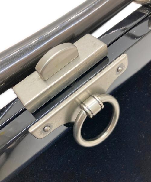 Yves Saint Laurent（イヴサンローラン）Yves Saint Laurent (イヴサンローラン) ベロアハンドバッグ ネイビーの古着・服飾アイテム