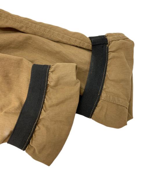 C.P COMPANY（シーピーカンパニー）C.P COMPANY (シーピーカンパニー) Goggle Hooded Jacket ベージュ サイズ:48の古着・服飾アイテム