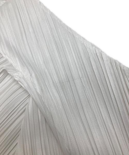 PLEATS PLEASE（プリーツプリーズ）PLEATS PLEASE (プリーツプリーズ) ドレープカラーボタンレスプリーツジャケット ホワイト サイズ:3の古着・服飾アイテム