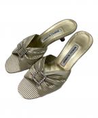 Manolo Blahnikマノロブラニク）の古着「ミュールサンダル」｜ゴールド