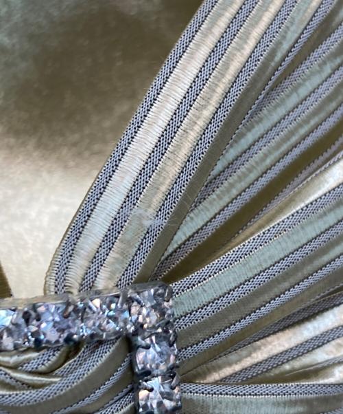 Manolo Blahnik（マノロブラニク）Manolo Blahnik (マノロブラニク) ミュールサンダル ゴールド サイズ:36 1/2の古着・服飾アイテム