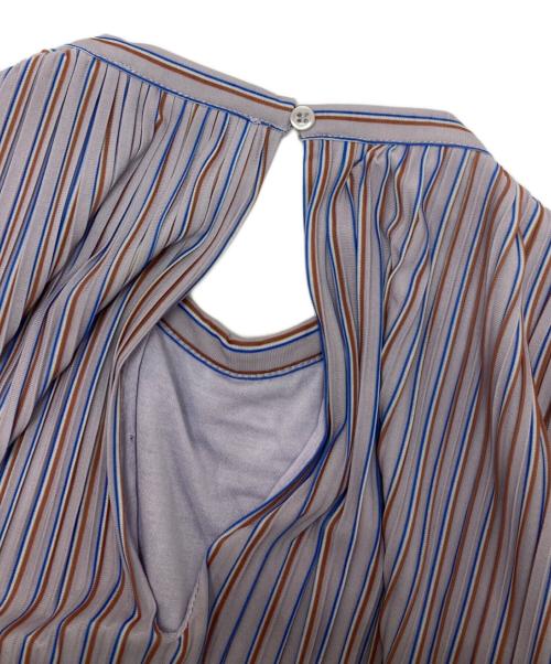 BOSS HUGO BOSS（ボス ヒューゴボス）BOSS HUGO BOSS (ボス ヒューゴボス) ウエストマークストライププリーツワンピース パープル サイズ:Mの古着・服飾アイテム