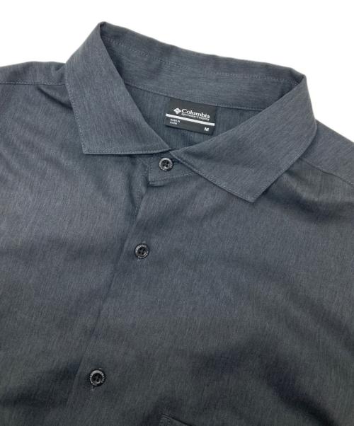 COLUMBIA BLACK LABEL（コロンビアブラックレーベル）COLUMBIA BLACK LABEL (コロンビアブラックレーベル) ピエールアベニューロングスリーブシャツ グレー サイズ:Mの古着・服飾アイテム