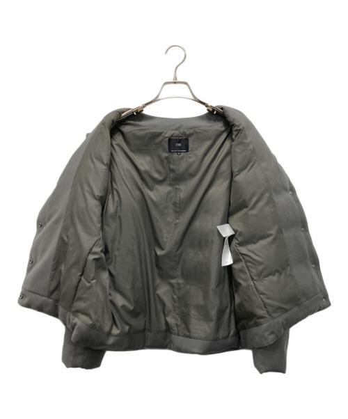 23区（ニジュウサンク）23区 (ニジュウサンク) ノーカラーダウンジャケット グレー サイズ:36の古着・服飾アイテム