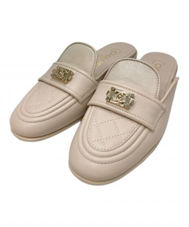 CHANEL ベージュ・黒 ミュール 35 3007012273146049_01_1261w.jpeg