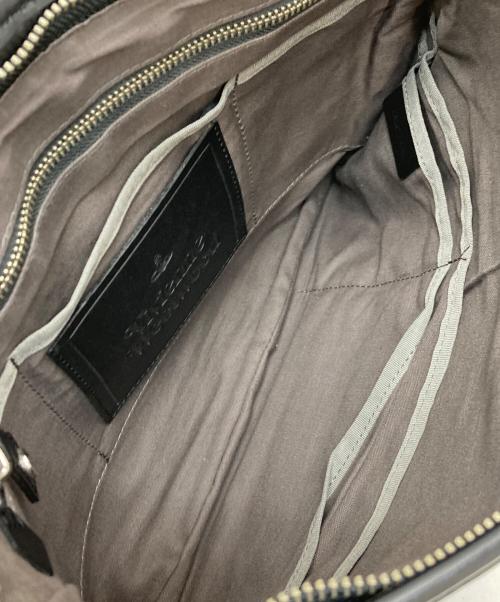 Vivienne Westwood（ヴィヴィアンウエストウッド）Vivienne Westwood (ヴィヴィアンウエストウッド) ハミルトン クラッチバッグ ブラックの古着・服飾アイテム