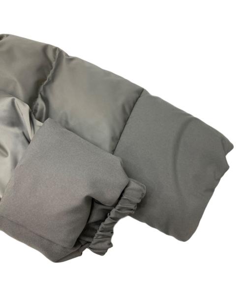 自由区（ジユウク）自由区 (ジユウク) ブライトダウンコート グレー サイズ:44の古着・服飾アイテム