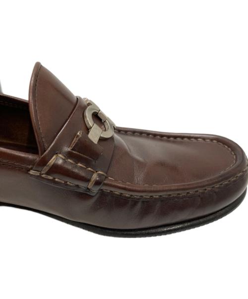 Salvatore Ferragamo（サルヴァトーレ フェラガモ）Salvatore Ferragamo (サルヴァトーレ フェラガモ) ガンチーニローファー ブラウン サイズ:8EEの古着・服飾アイテム