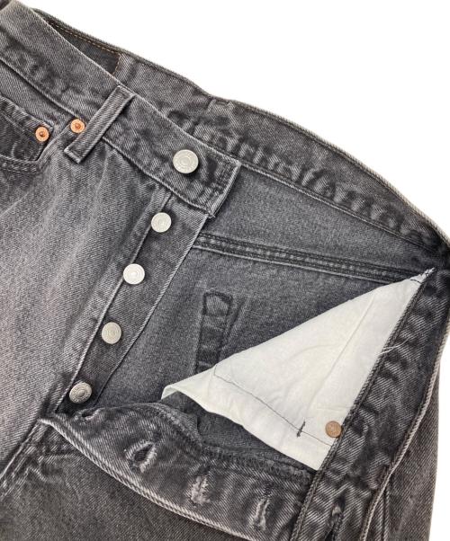 LEVI'S（リーバイス）LEVI'S (リーバイス) 後染めデニムパンツ ブラック サイズ:W29の古着・服飾アイテム