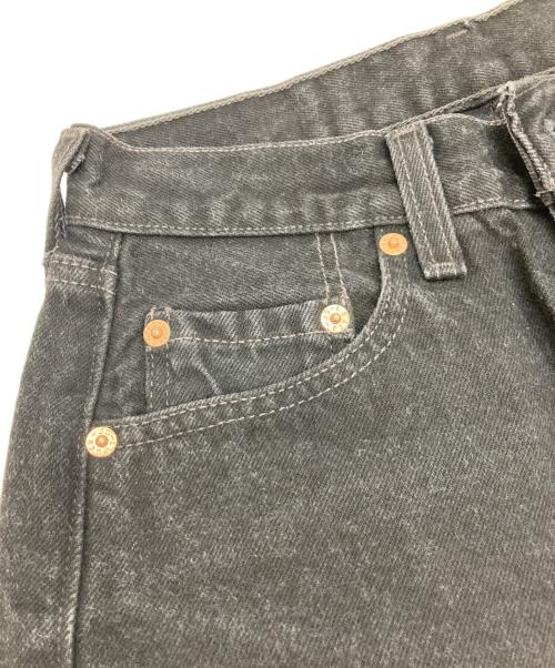 LEVI'S（リーバイス）LEVI'S (リーバイス) 後染めデニムパンツ ブラック サイズ:W29の古着・服飾アイテム