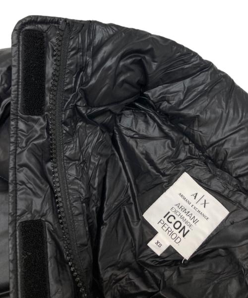 ARMANI EXCHANGE（アルマーニ エクスチェンジ）ARMANI EXCHANGE (アルマーニ エクスチェンジ) ロゴパッチダウンジャケット ブラック サイズ:XSの古着・服飾アイテム