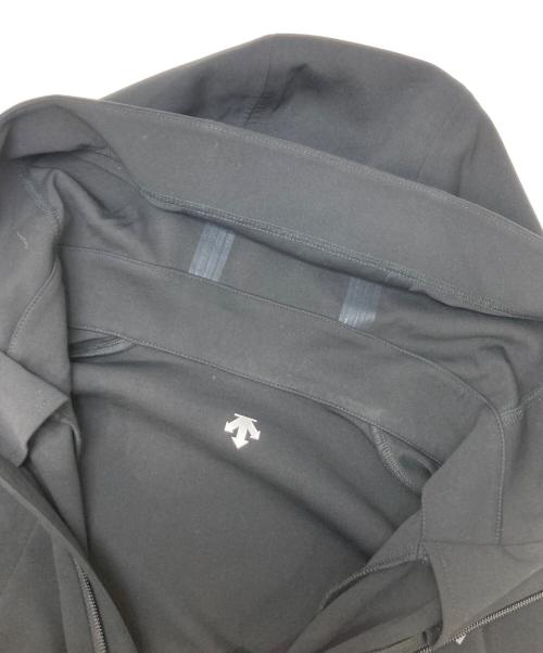 DESCENTE（デサント）DESCENTE (デサント) テックスウェットフルジップフーディジャケット ブラック サイズ:Mの古着・服飾アイテム