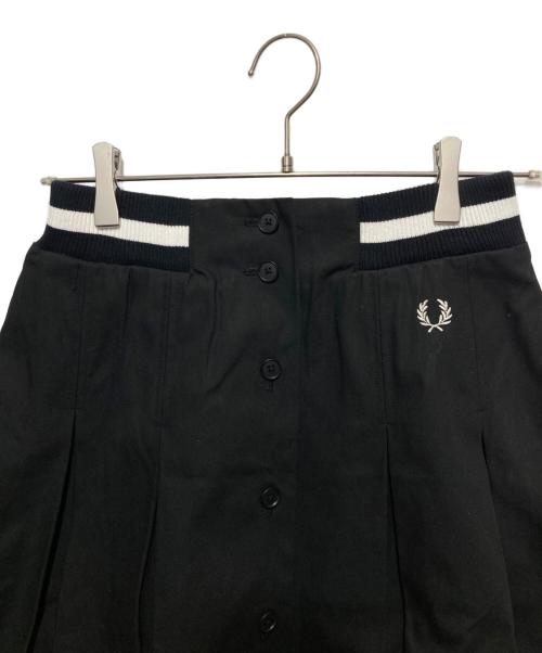 FRED PERRY（フレッドペリー）FRED PERRY (フレッドペリー) スカート ブラック サイズ:10の古着・服飾アイテム