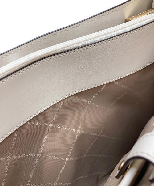MICHAEL KORS（マイケル・コース）MICHAEL KORS (マイケル・コース) ハンドバッグ ベージュの古着・服飾アイテム