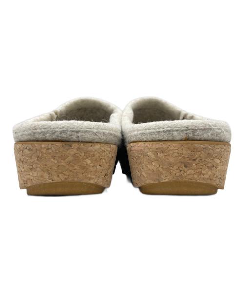 Taos Footwear（タオスフットウェア）Taos Footwear (タオスフットウェア) ウールサンダル アイボリー サイズ:38の古着・服飾アイテム