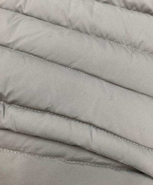 Traditional Weatherwear（トラディショナルウェザーウェア）Traditional Weatherwear (トラディショナルウェザーウェア) クリー ロング カラーレス キルティングコート グレー サイズ:34の古着・服飾アイテム