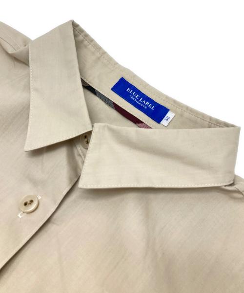BLUE LABEL CRESTBRIDGE（ブルーレーベルクレストブリッジ）BLUE LABEL CRESTBRIDGE (ブルーレーベルクレストブリッジ) サイドレースシャツワンピース ベージュ サイズ:38の古着・服飾アイテム