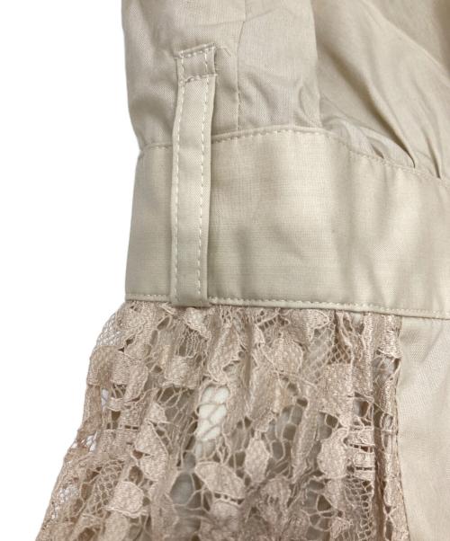 BLUE LABEL CRESTBRIDGE（ブルーレーベルクレストブリッジ）BLUE LABEL CRESTBRIDGE (ブルーレーベルクレストブリッジ) サイドレースシャツワンピース ベージュ サイズ:38の古着・服飾アイテム