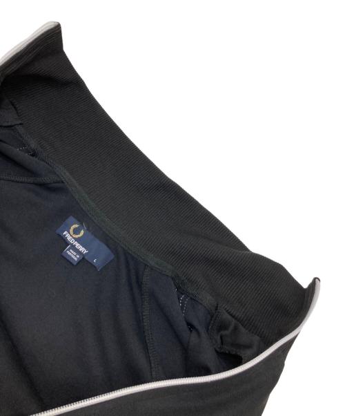 FRED PERRY（フレッドペリー）FRED PERRY (フレッドペリー) TWIN TAPE TRACK JACKET ブラック サイズ:Lの古着・服飾アイテム